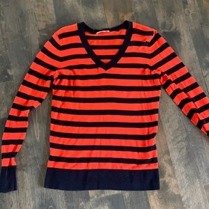 Loft v-neck sweater size small